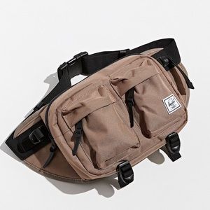 Herschel Hiking Eighteen Sling/Belt Bag